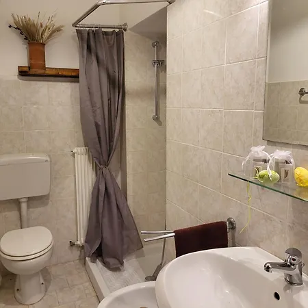 I Castagnini Apartment
