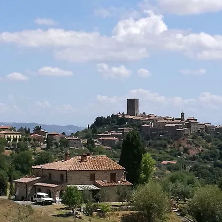 I Castagnini Apartment Montecatini Val di Cecina